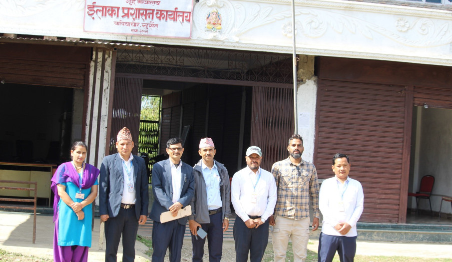 जिल्ला प्रशासन कार्यालय, सुर्खेत बाट अनुगमन आउनु भएका सरहरु सहित